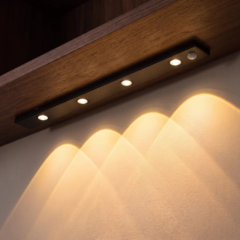 Lyra – Trådlös LED-list med rörelsesensor